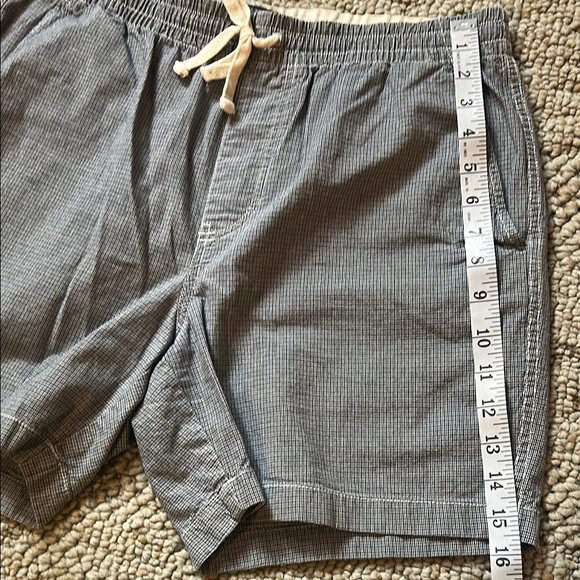 J. Crew Navy and Cream Patterned Shorts - Picture 6 of 7